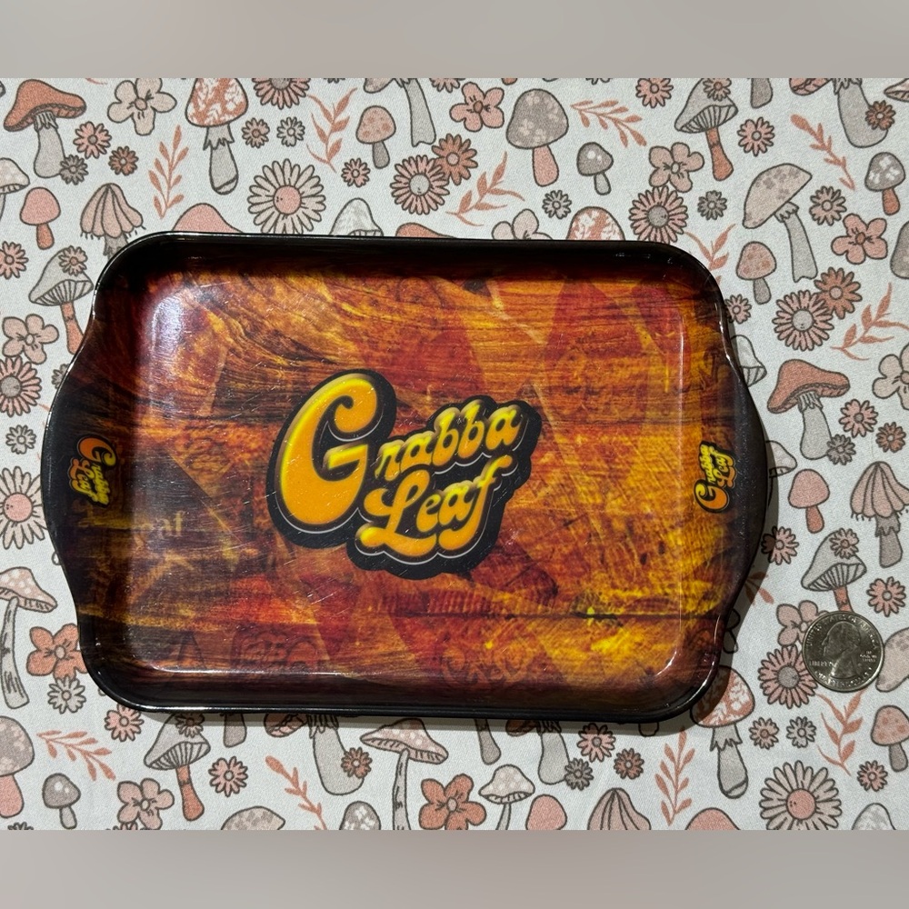 Grabba Leaf Mini Rolling Tray - Bold Orange Design